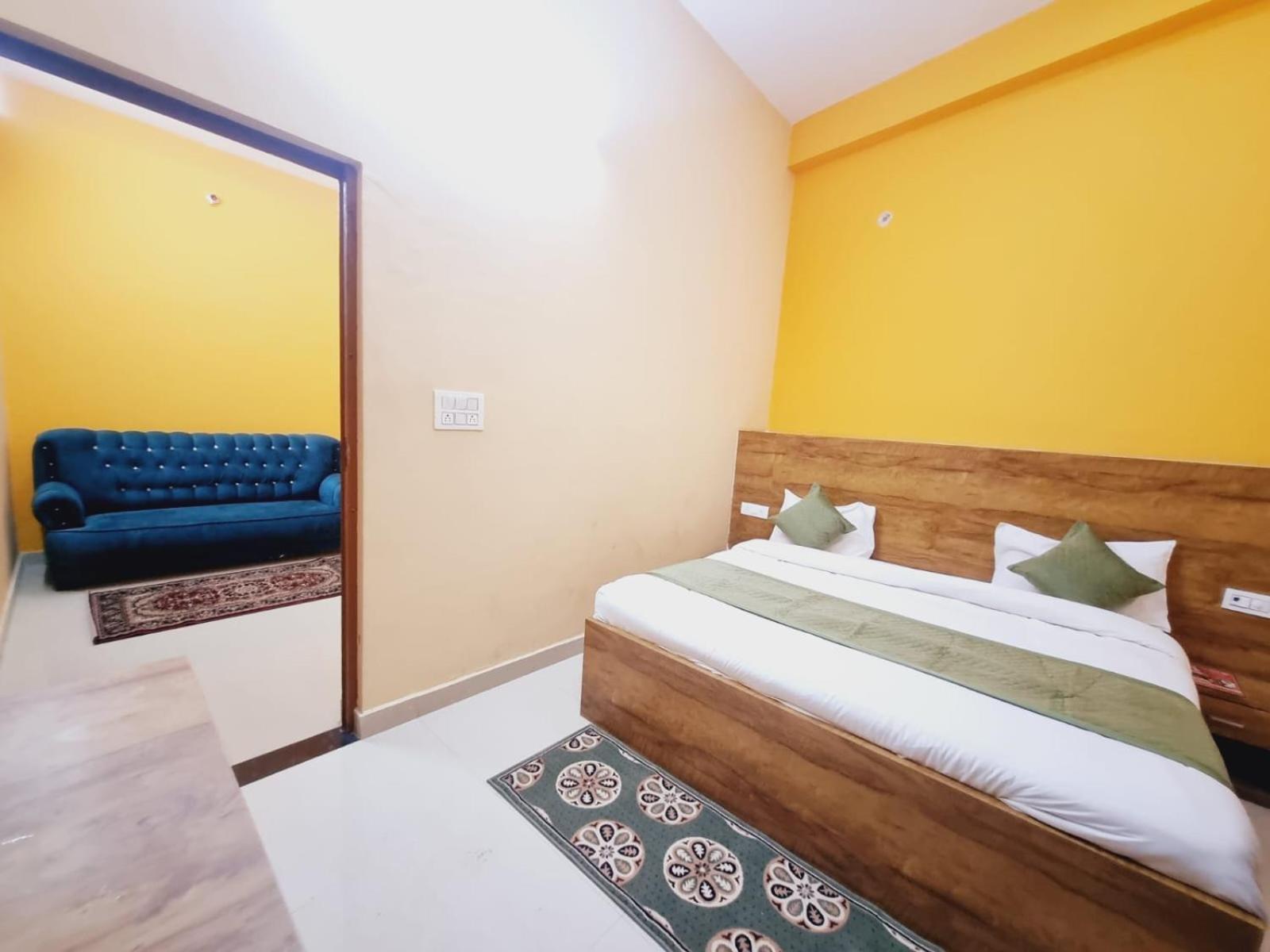 Hotel Crystal